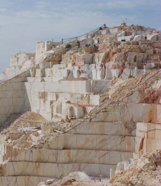 la-localidad-alicantina-de-pinoso-contara-con-un-museo-del-marmol-m-petreo