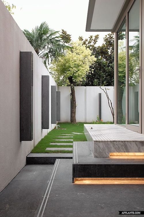 marmol-piedra-natural-terraza-ejemplo-jardin-moderno-minimalista
