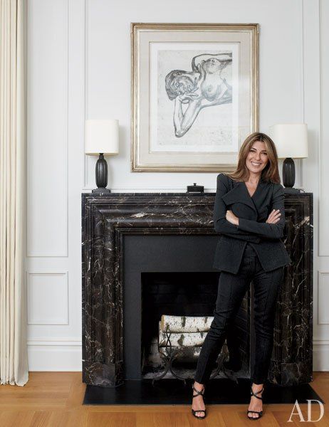 architectural-digest-apartamento-chimenea-marmol-negro-decoracion-interiorismo-arquitectura