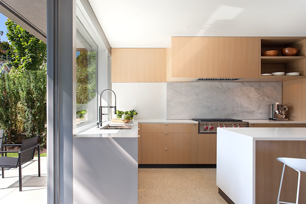 mundo-petreo-marmol-y-madera-el-matrimonio-perfecto-cocina-1